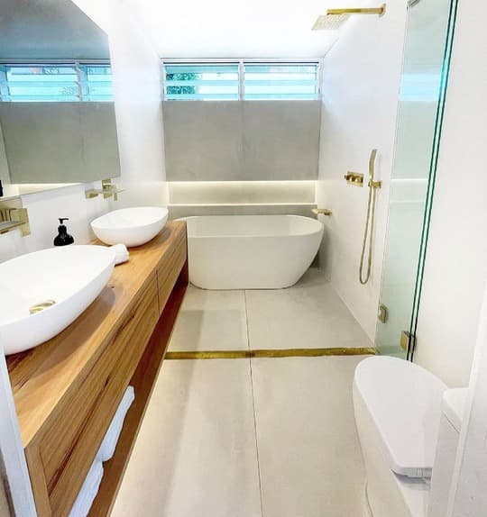 Modern bathroom